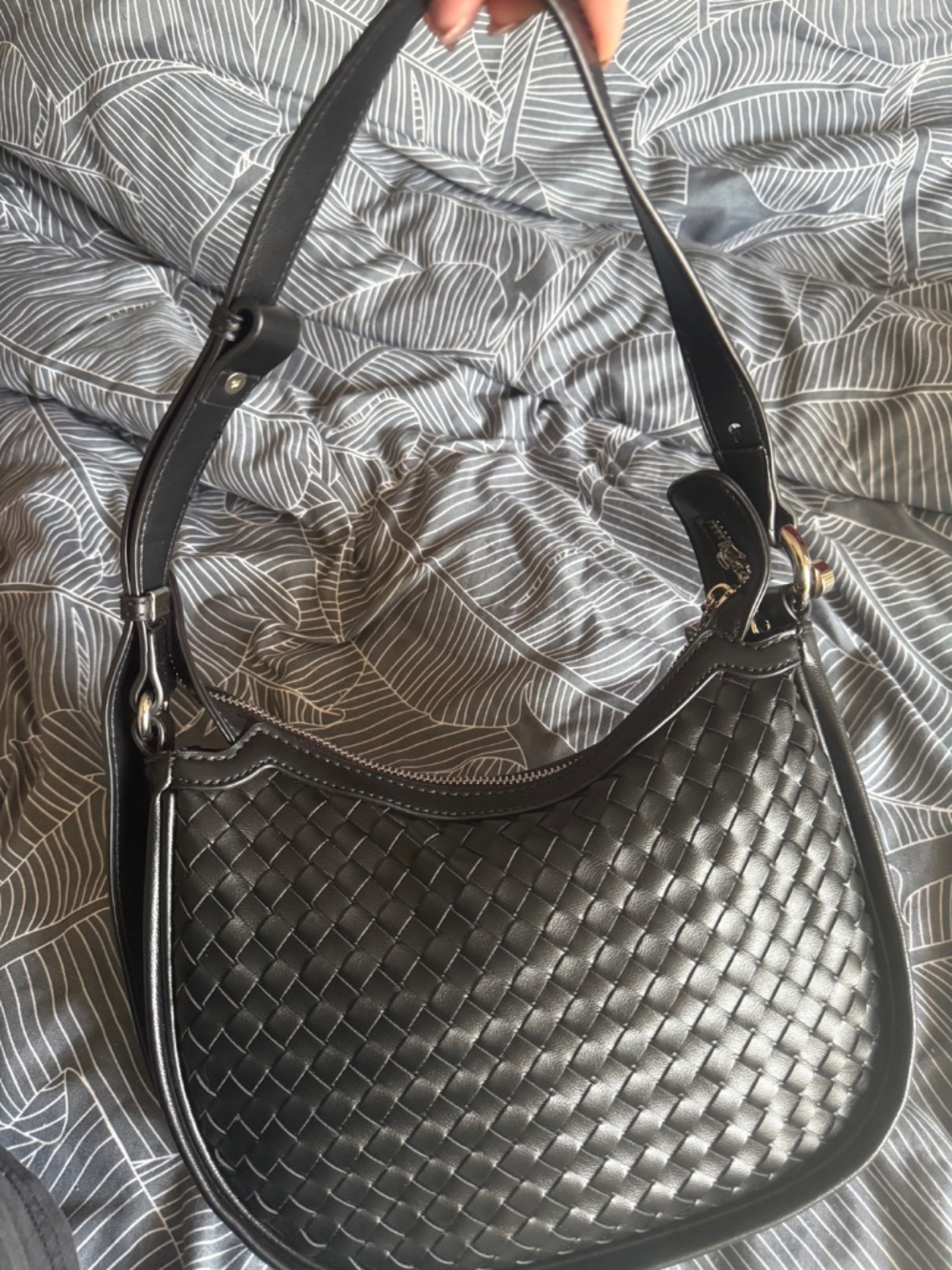 Black Vegan Leather, Designer Inspired Adjustable Bag - Picture 5 of 9